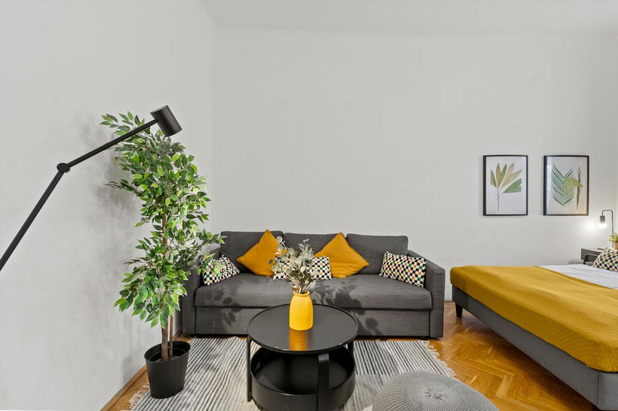 Chic Vienna Apartment Exterior photo